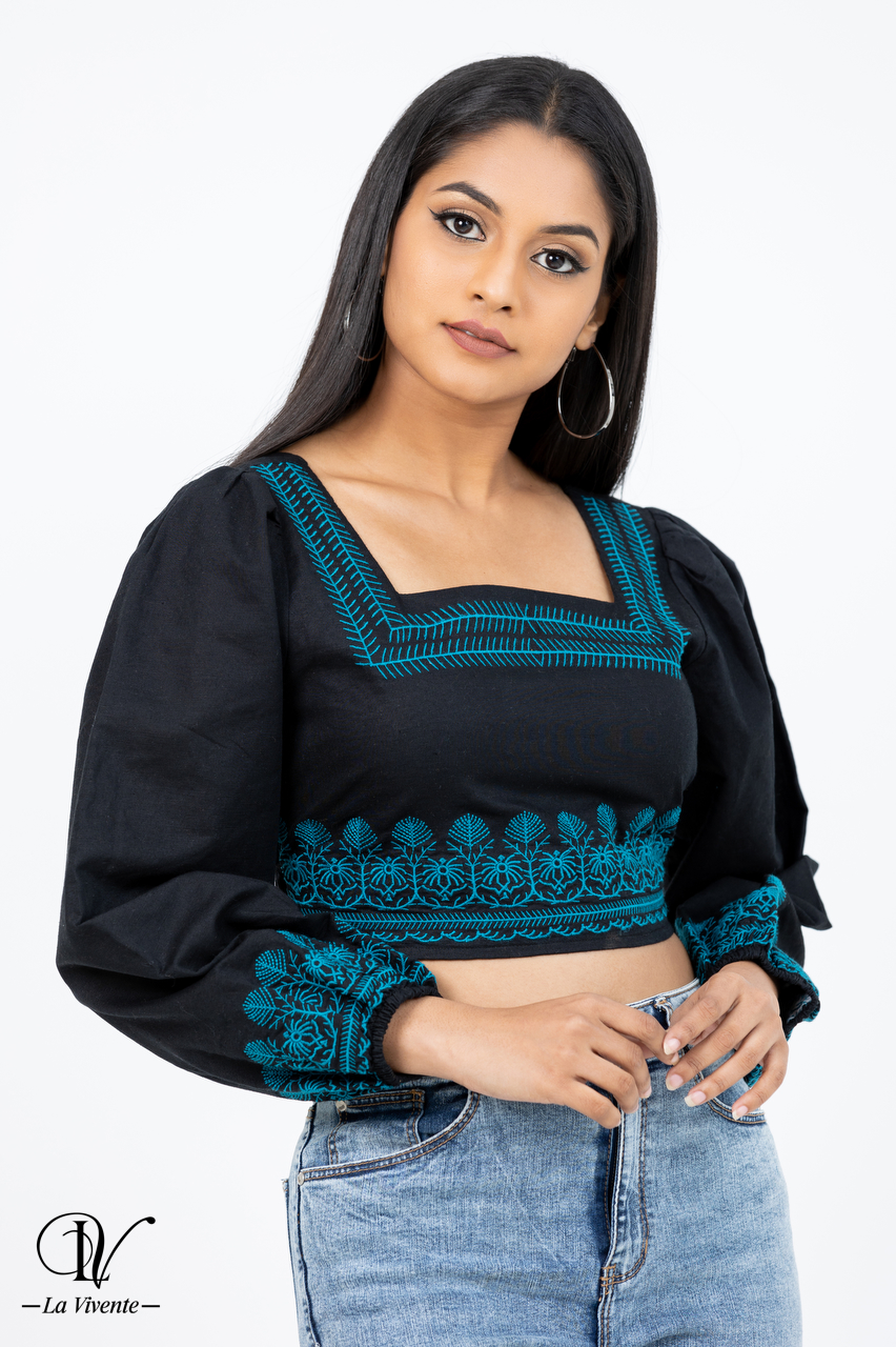 Pre Washed Linen Crop Top With Front Embroidery La Vivente