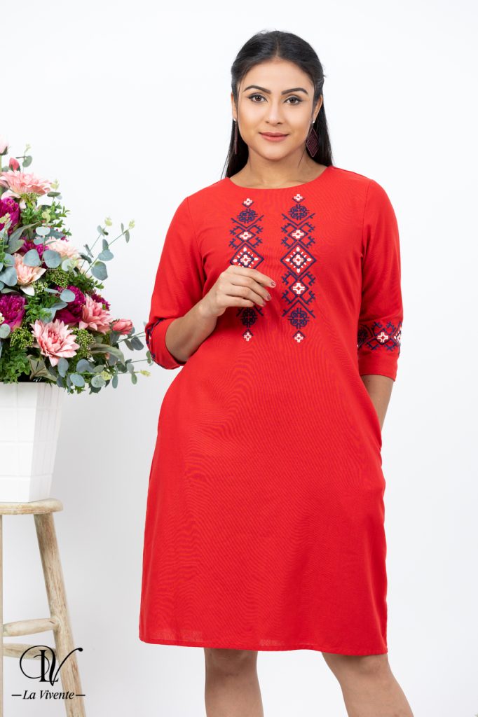 Red Linen Embroidery Dress La Vivente