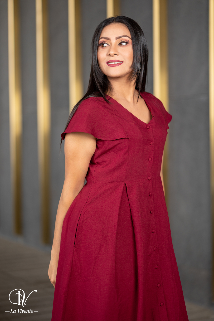 Maroon Midi Dress with Front Open - La Vivente