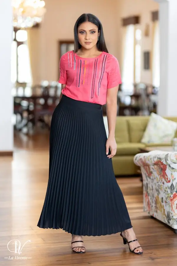 Pleated skirt - Image 3