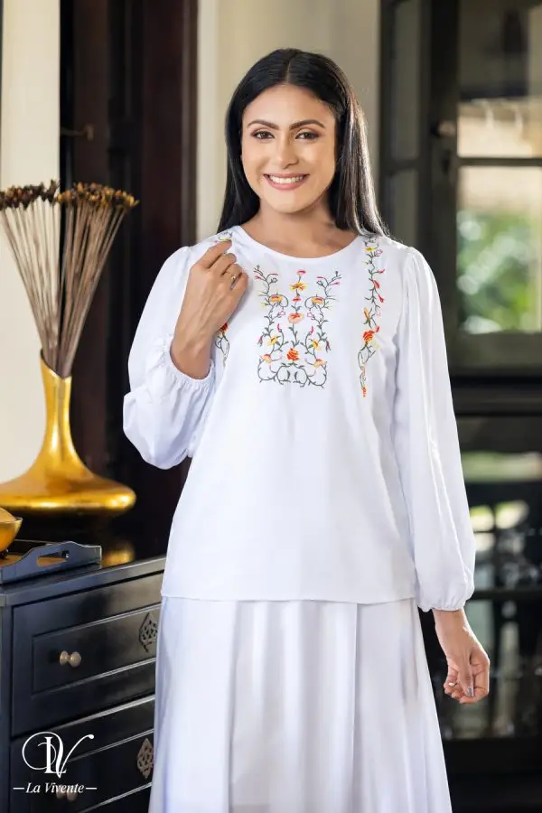 Embroidered long sleeve top - Image 3