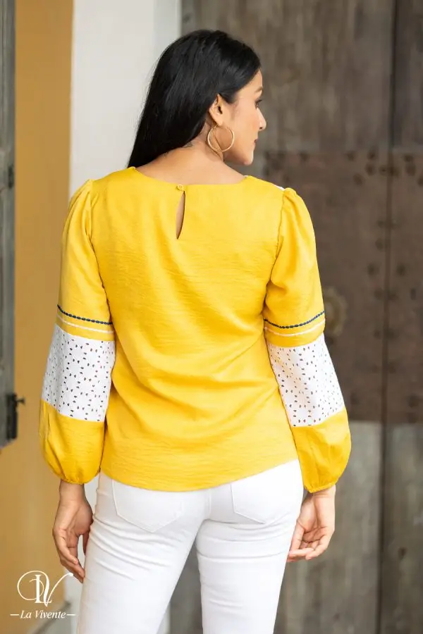 Lace Detailed Embroidery Top - Image 3