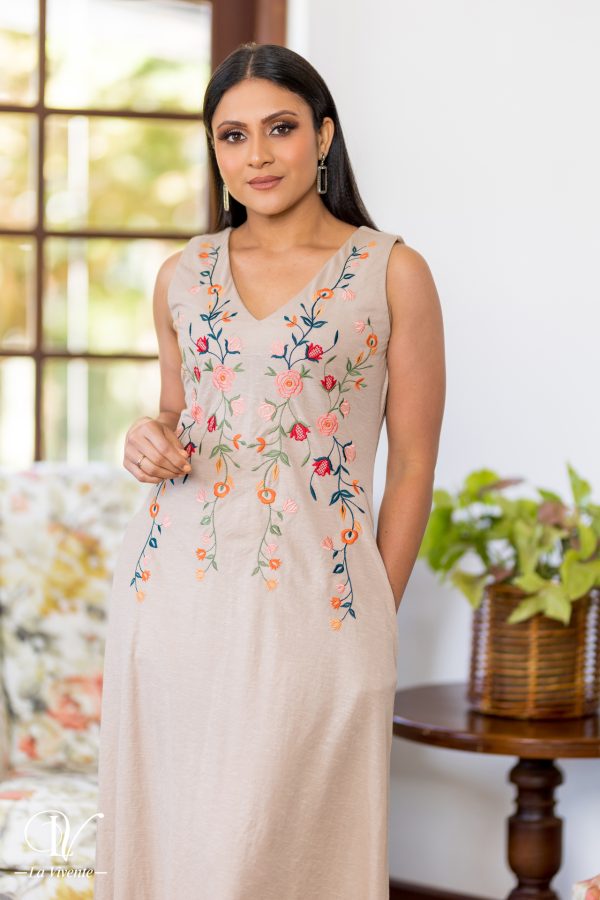 Floral Embroidered Sleeveless Maxi Dress