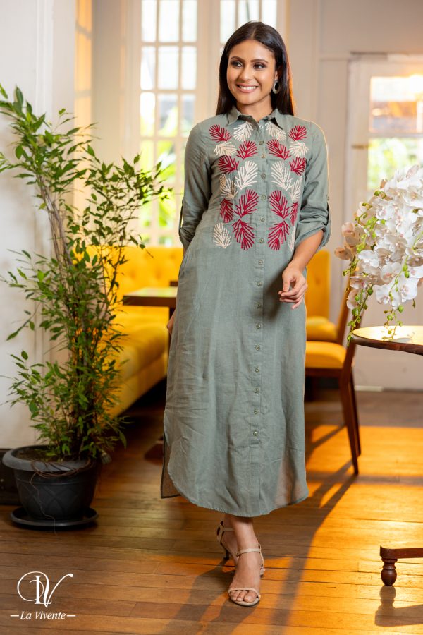 Embroidered button-up maxi shirt dress - Image 3