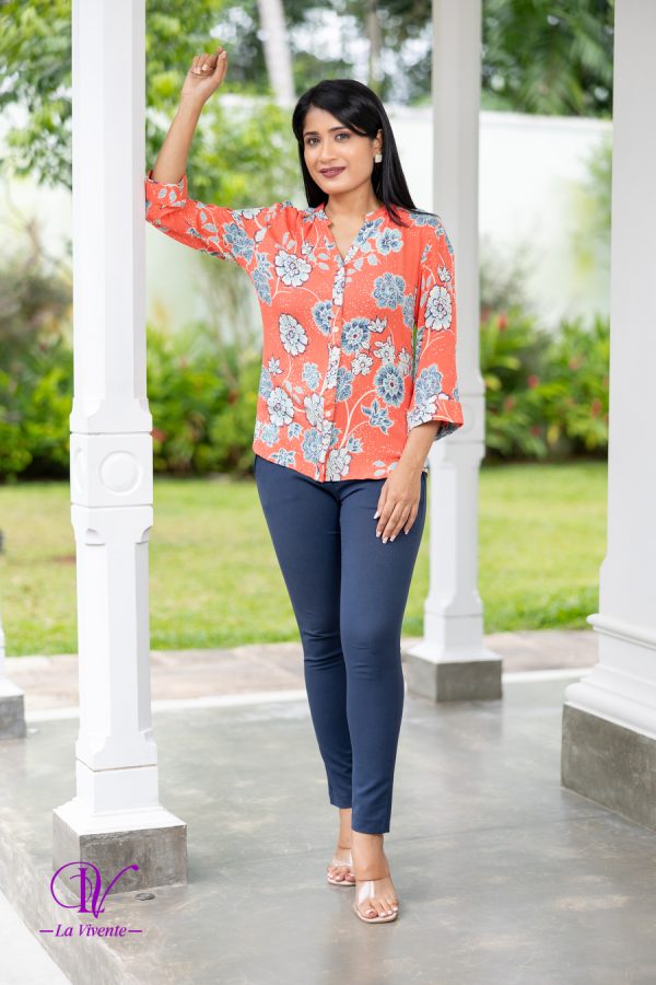 Floral patterned chinese collared button up top - Image 5