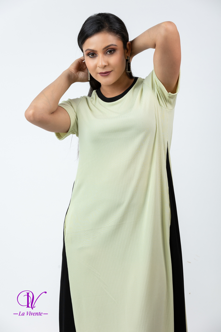 Two-Toned Comfy-Fit T-Shirt Maxi Dress - La Vivente