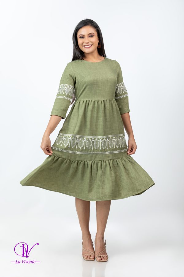 Geometric Embroidered Tiered Midi Dress - Image 3