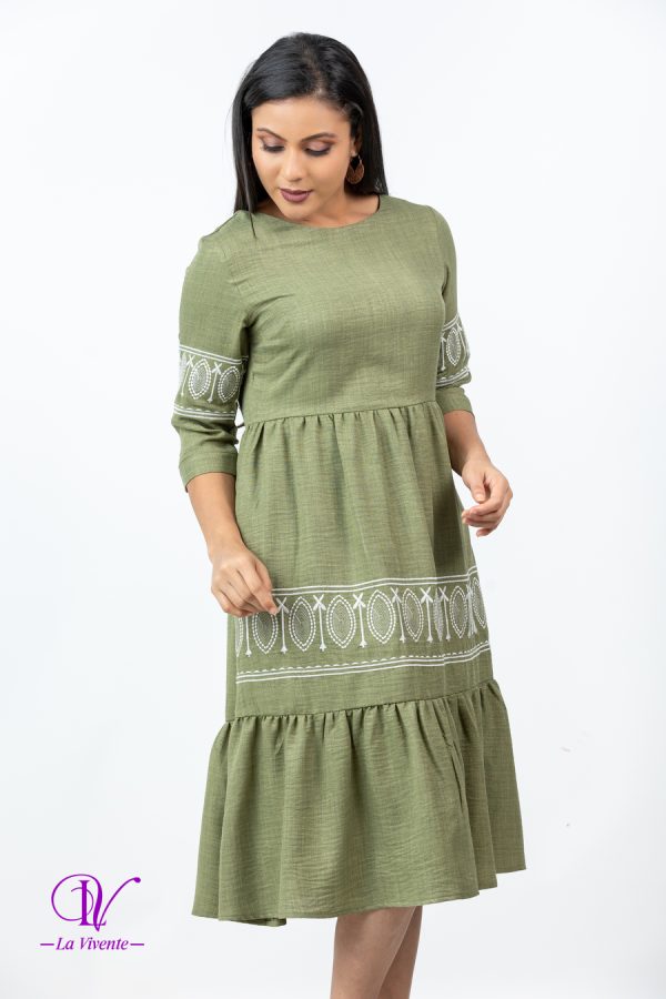 Geometric Embroidered Tiered Midi Dress - Image 5