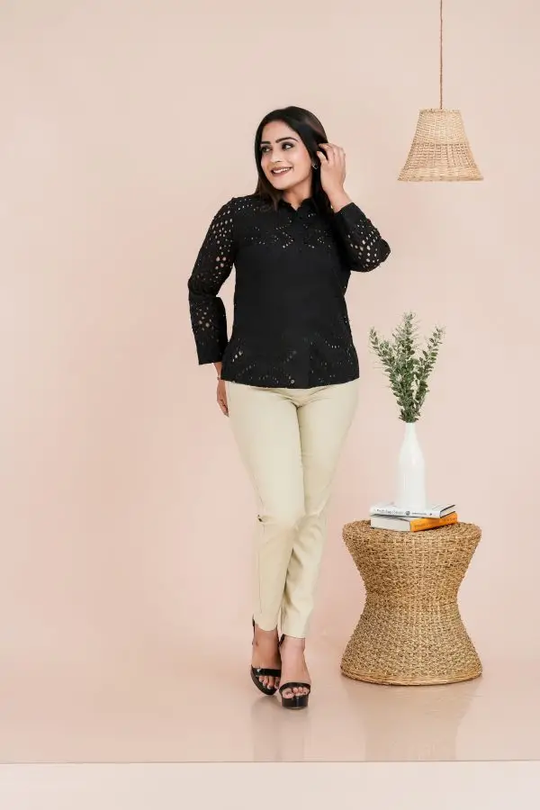 Cutlone patterned button up shirt blouse - Image 4