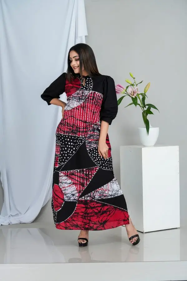 Abstract Printed Puff Sleeved Batik Maxi Dress - Image 3
