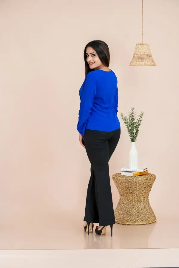 Sleeve Gather Detailed V-Necked Top - Image 3