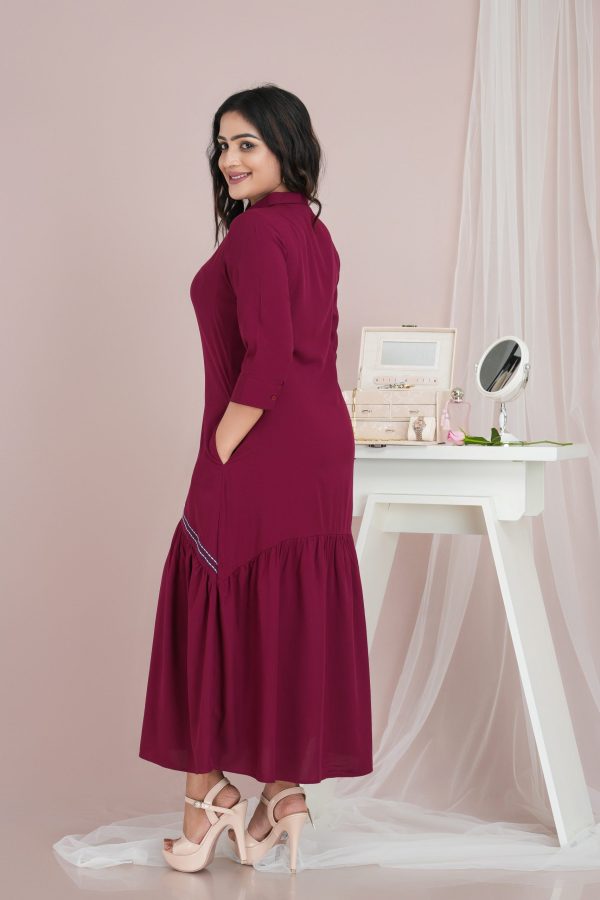 Geometric Embroidered Frilled Hem Maxi Dress - Image 3