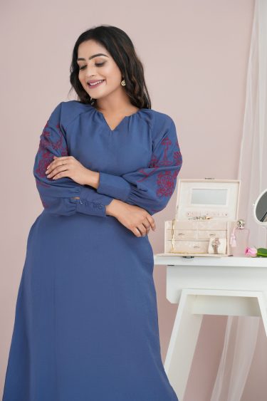 Sleeve Embroidered Notch Necked Maxi Dress