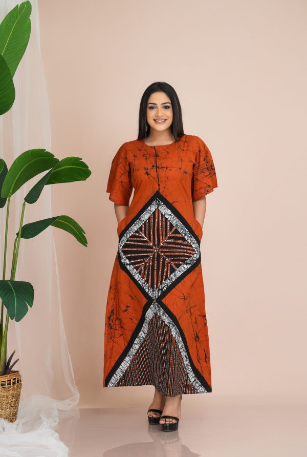 Abstract Geometric Detailed Batik Maxi Dress