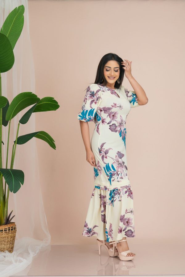 Floral Patterned Pleat Detailed Mermaid Maxi Dress - Image 2