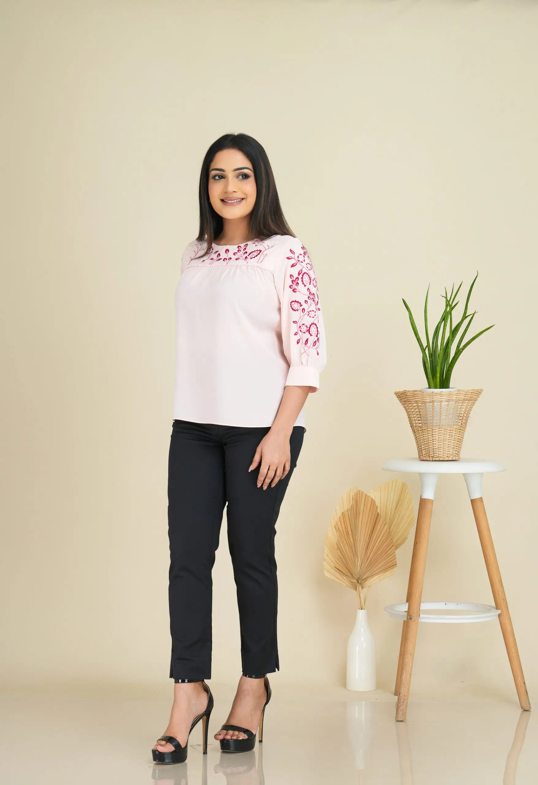 Floral Embroidered Yoke Detailed Blouse Top - Image 4