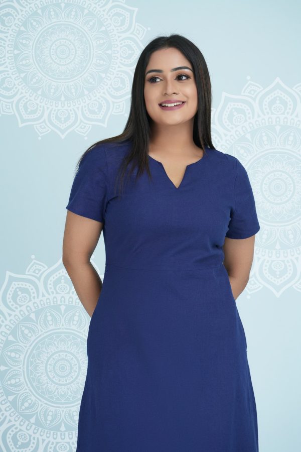 Lace Detailed Notch-necked Short Sleeved Maxi Dress - Image 3