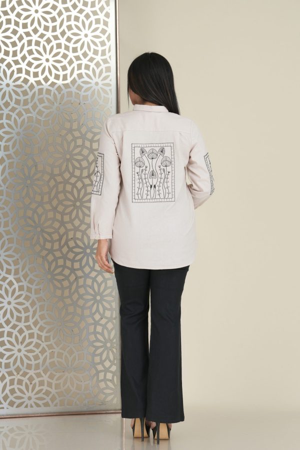 Sleeve & back applique detailed button up shirt blouse - Image 5
