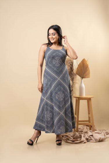 Geometric Patterned Strappy Maxi Dress