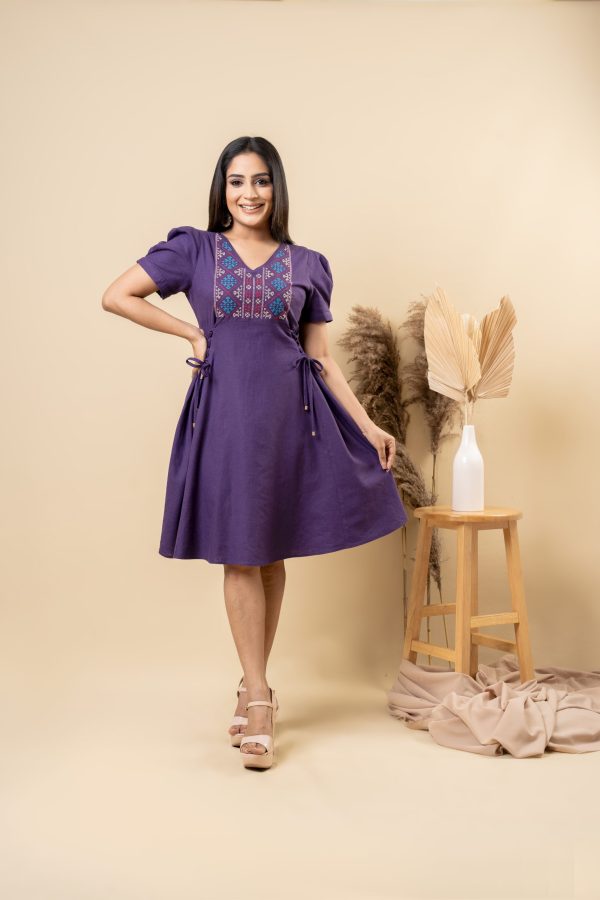 Embroidered Tie-Up Detailed Short Dress - Image 2