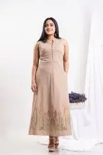 Floral Embroidered Sleeveless Maxi Dress - Image 2