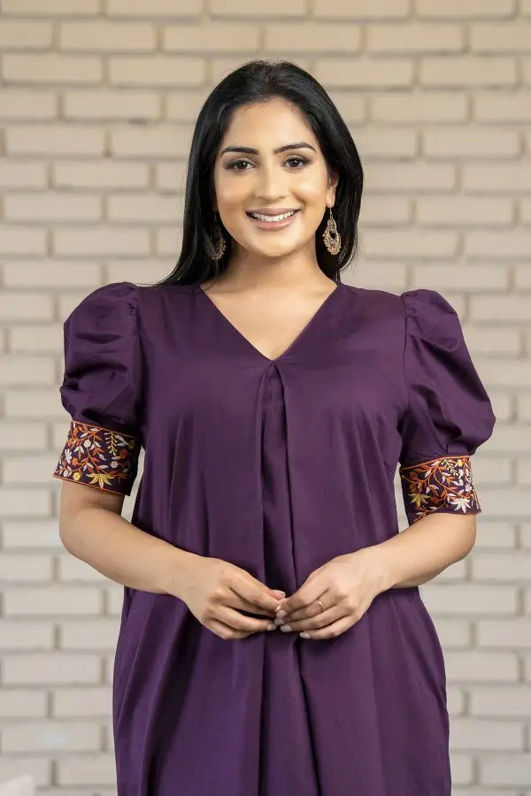 Cuff Embroidered Loose Fitted Short Dress - Image 6