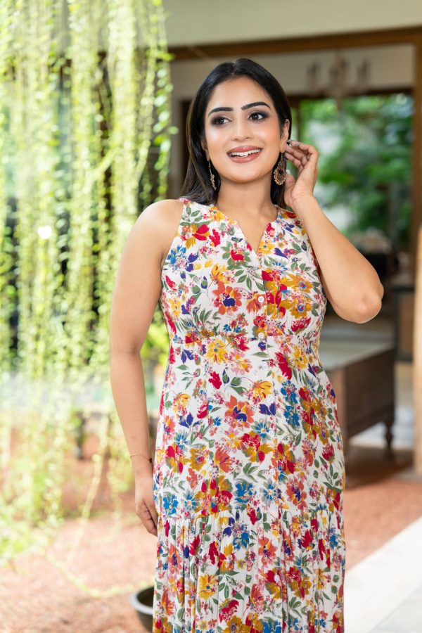Floral Patterned Sleeveless Maxi Dress - Image 4