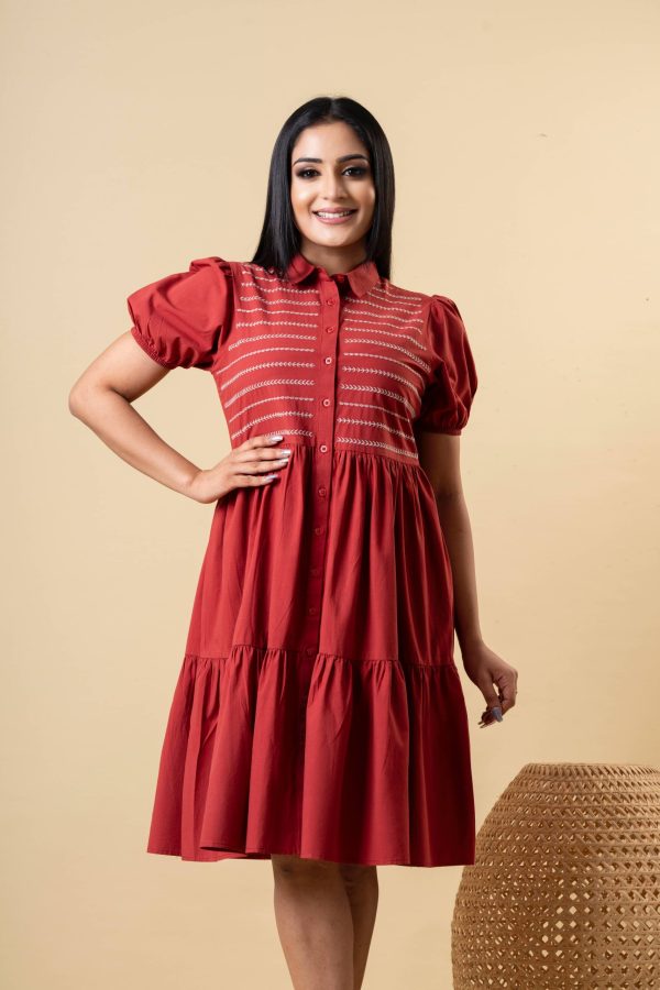 Embroidered Tiered Short dress - Image 3
