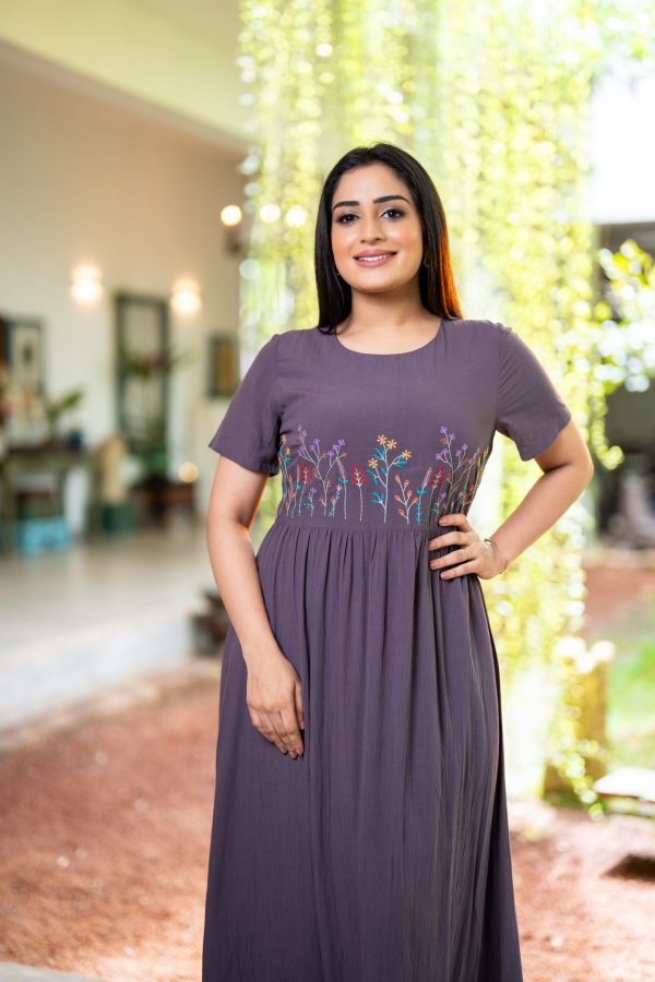 Floral Embroidered Short Sleeved Maxi Dress - Image 3