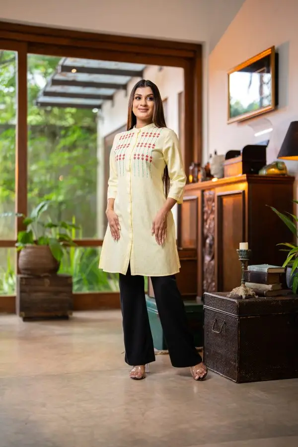 Embroidered Chinese Collared Kurta
