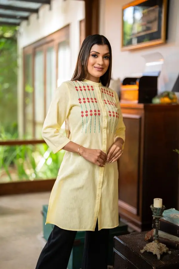 Embroidered Chinese Collared Kurta - Image 4