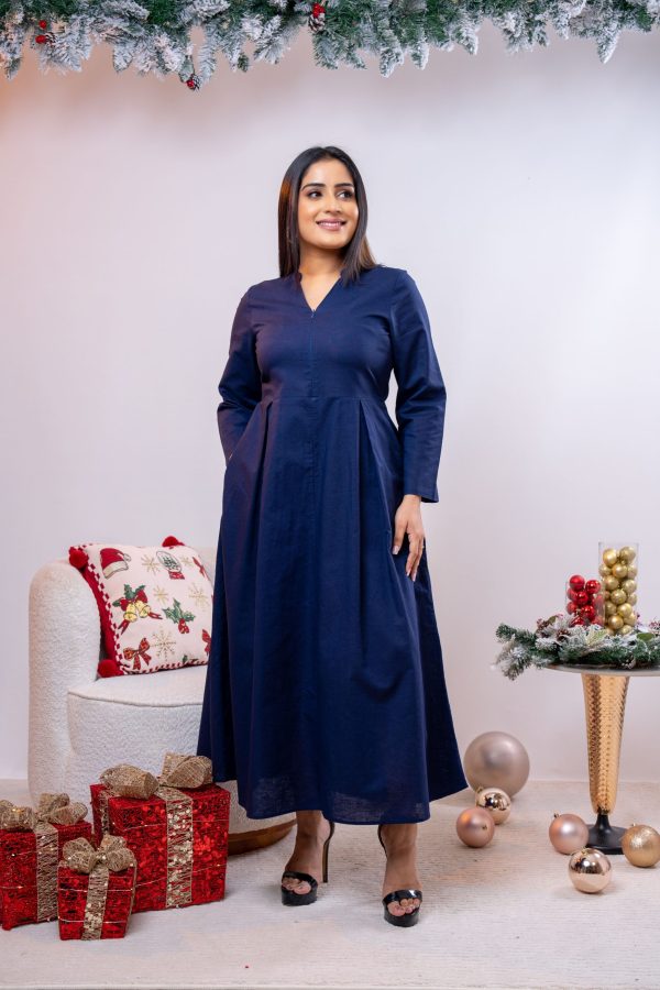 Front Zipper Detailed Long Sleeved Maxi Dress - Image 2