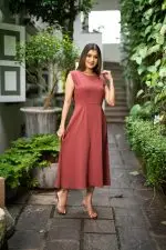 Jewel Necked Midi Dress - Image 3