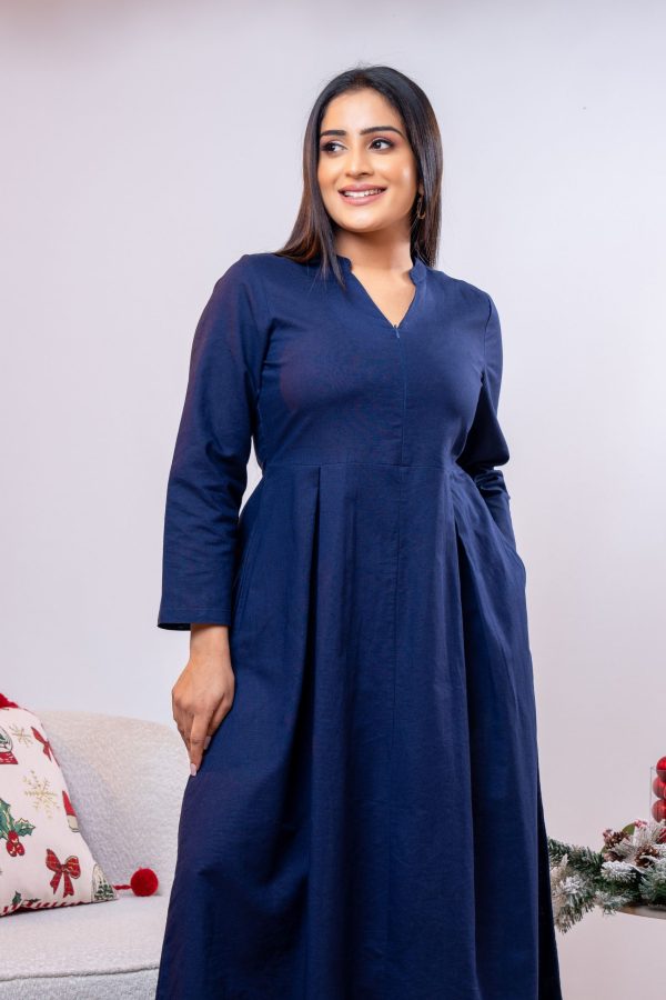 Front Zipper Detailed Long Sleeved Maxi Dress - Image 4