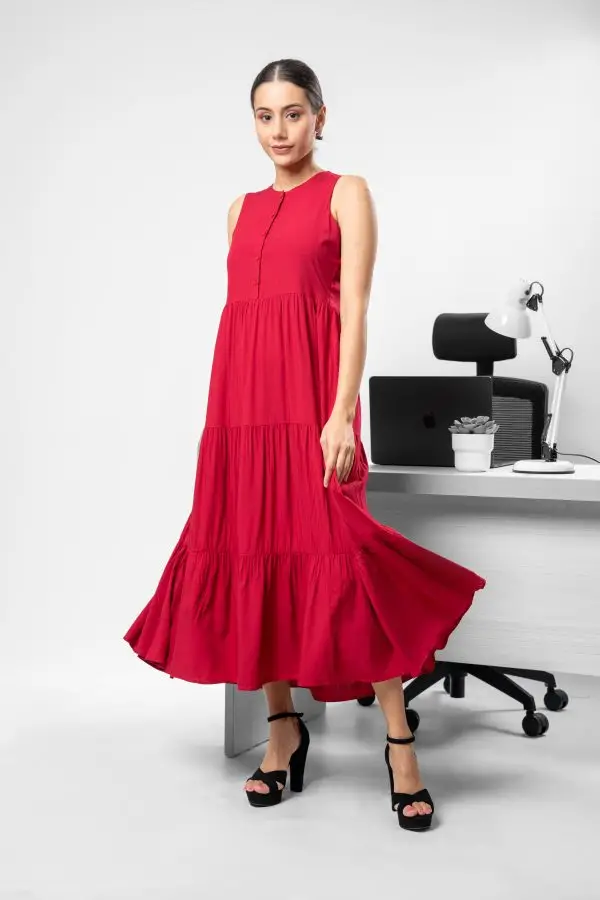 Sleeveless Tiered Maxi Dress - Image 4