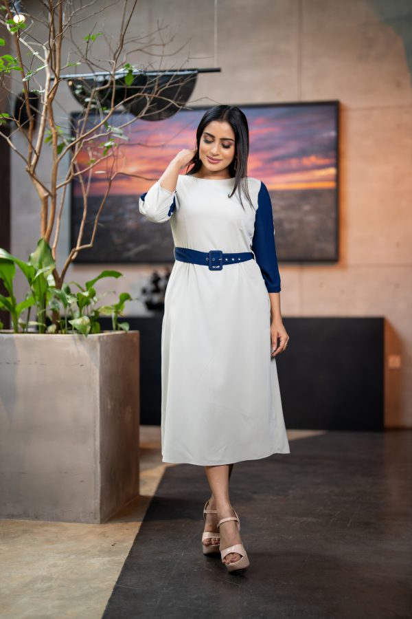 Two-Tone Workwear Midi Dress - Image 5