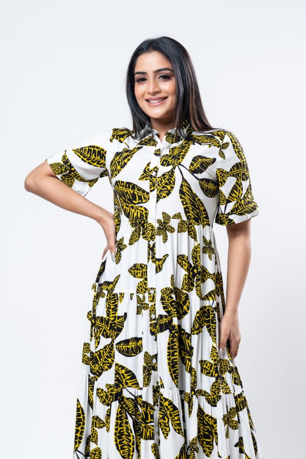 Leaf Printed Maxi Dress - Image 4