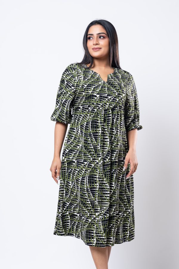 Abstract Patterned Notch Necked Midi Dress - Image 2