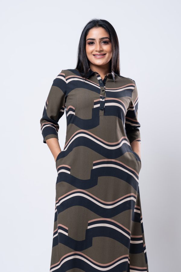 Abstract Patterned Maxi Dress - Image 3