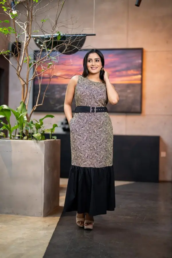Patterned Two-Tone Sleeveless Maxi Dress - Image 2