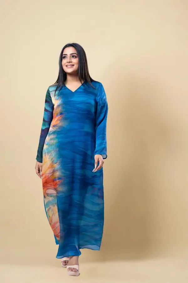 Abstract Printed V-Necked Maxi Dress - Image 3