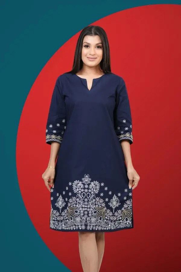 Hem Embroidered Notch Necked Short Dress
