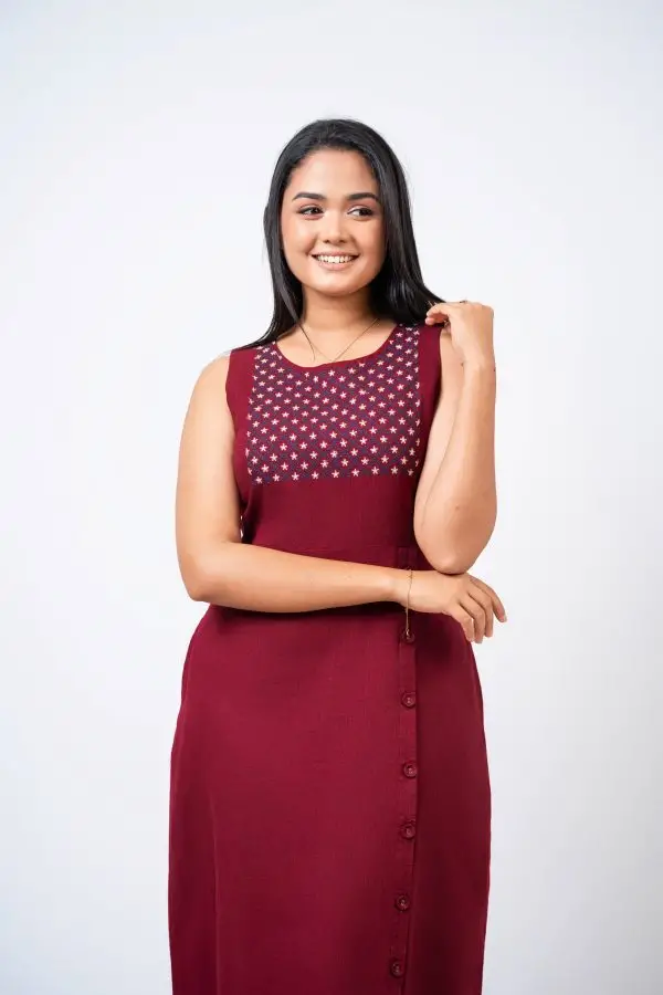 Side Button Down Sleeveless Embroidery Dress