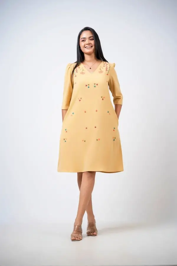 Floral Embroidered V-Neck Short Dress - Image 3