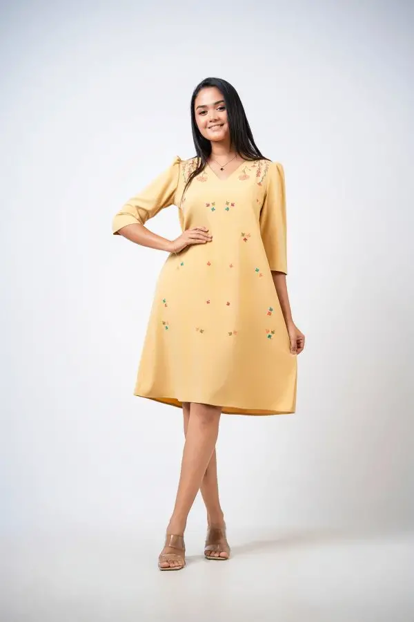 Floral Embroidered V-Neck Short Dress - Image 4