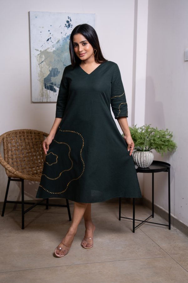 Floral Abstract Printed V-Neck Midi Dress - Image 4