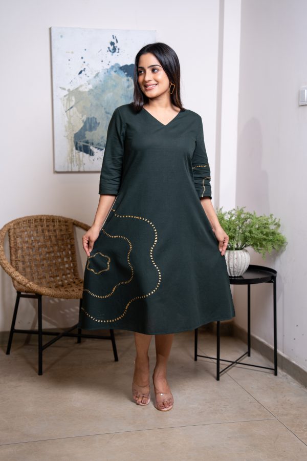 Floral Abstract Printed V-Neck Midi Dress - Image 3