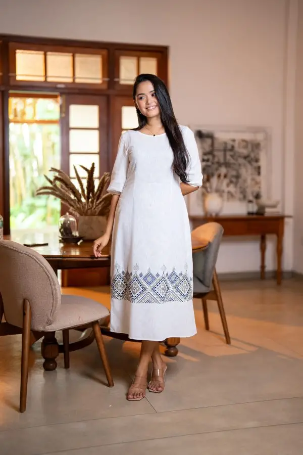 Geometric Embroidered Midi Dress - Image 4