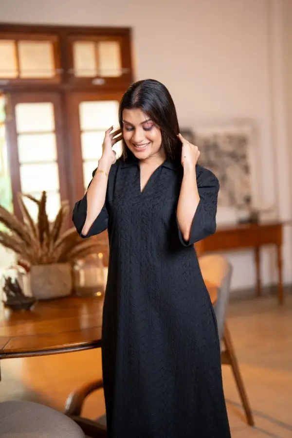 Collared Front Slit Cut Lawn Dress - Image 6