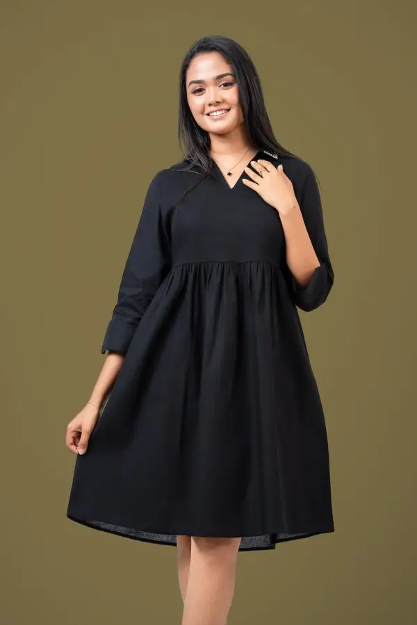 Collar Contrast Embroidered Short Dress - Image 2